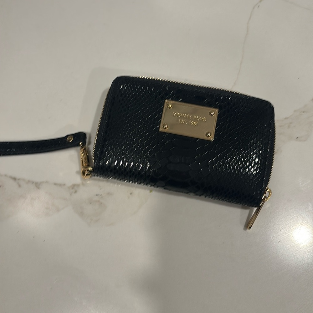 NWOT Michael Kors wristlet